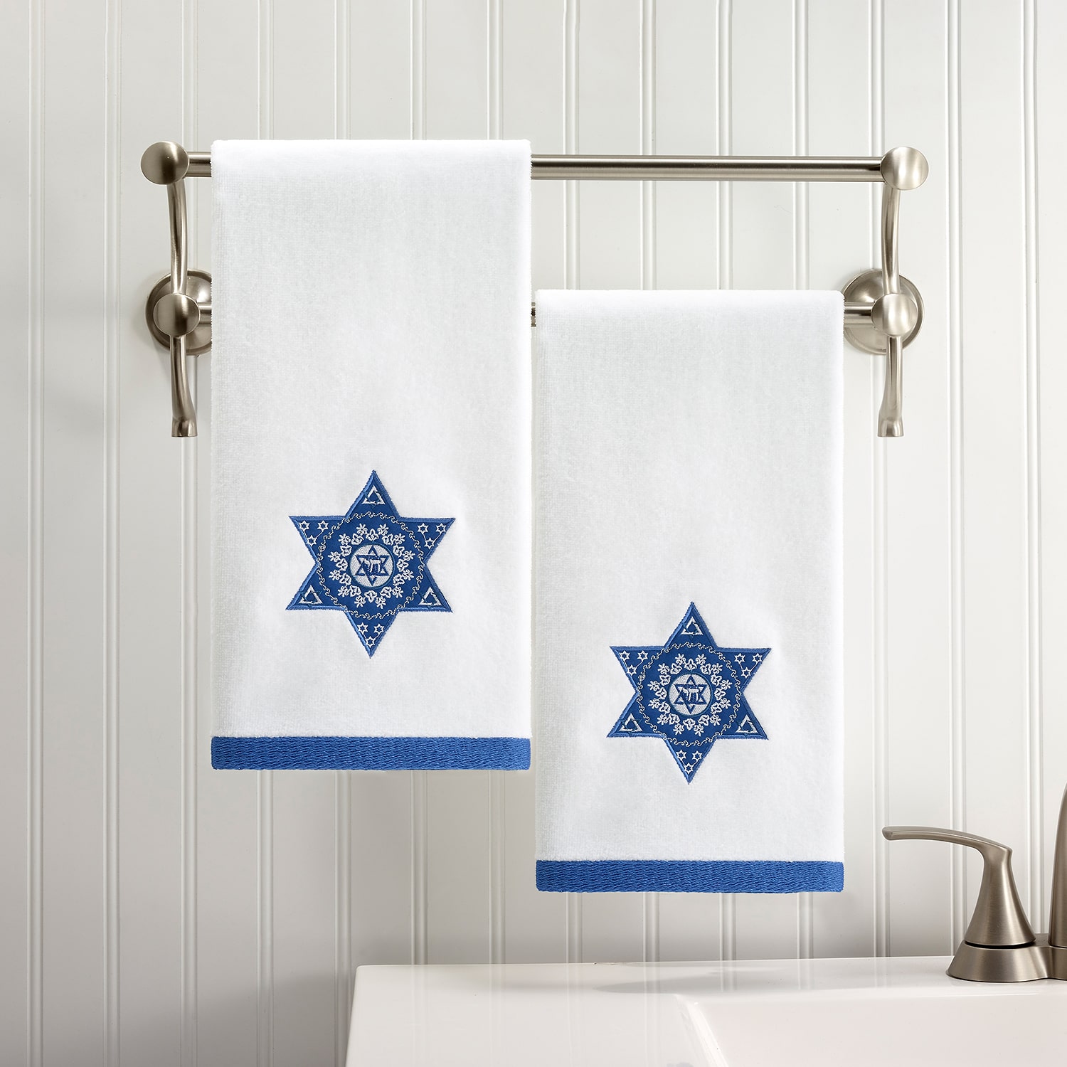 Avanti Star Light 2 Pack Hand Towel