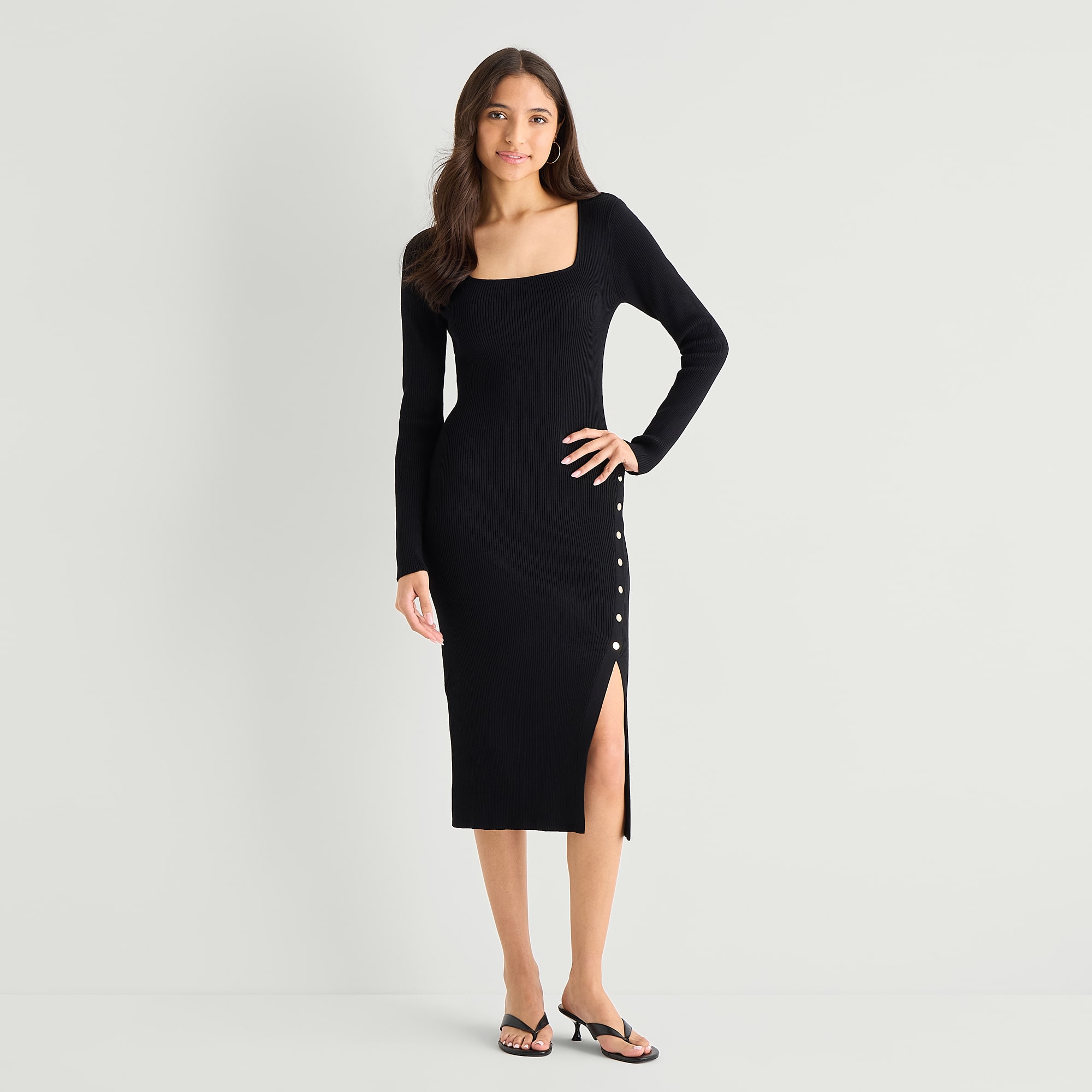by&by Womens Juniors Long Sleeve Midi Sweater Dress