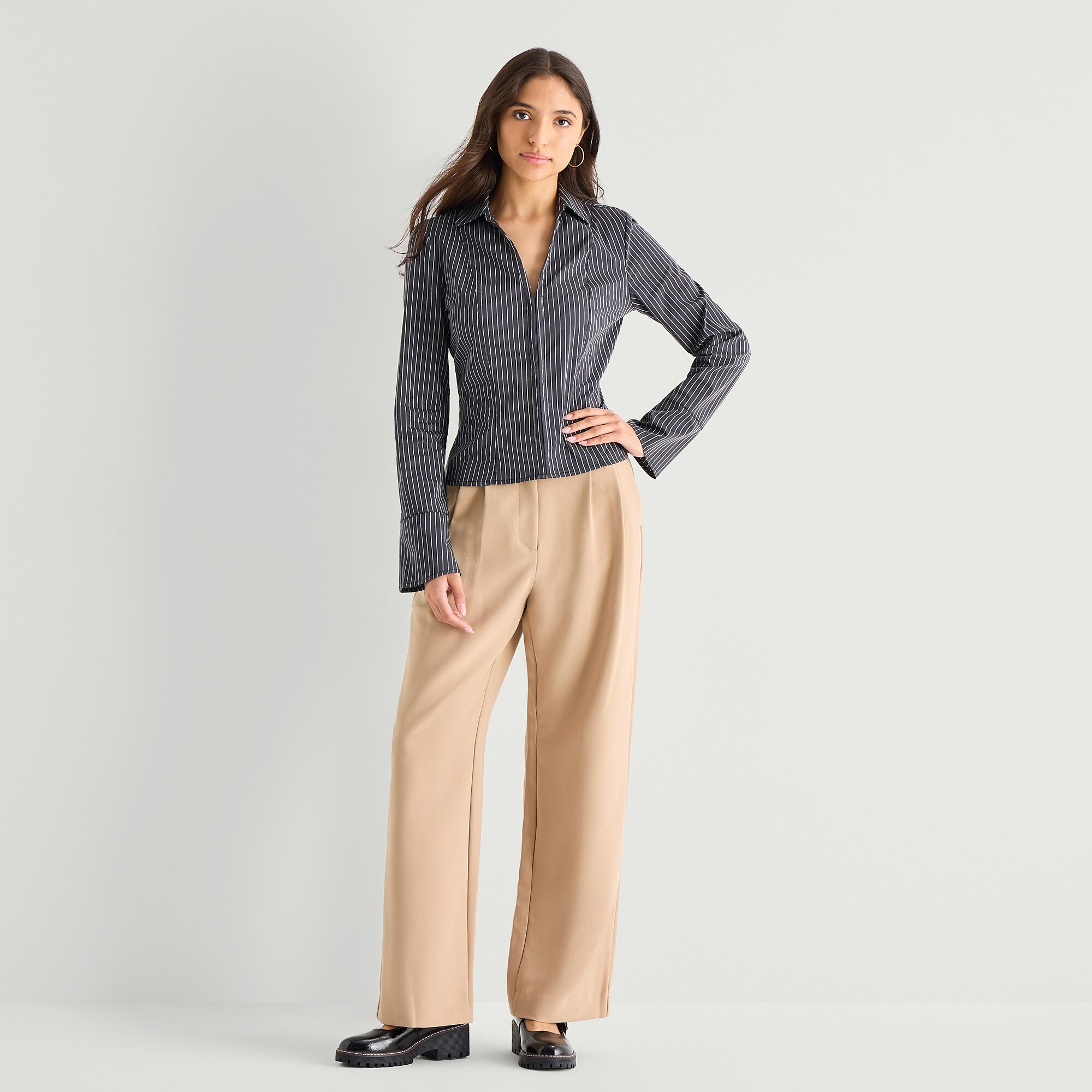 by&by Womens Juniors Long Sleeve Blouse
