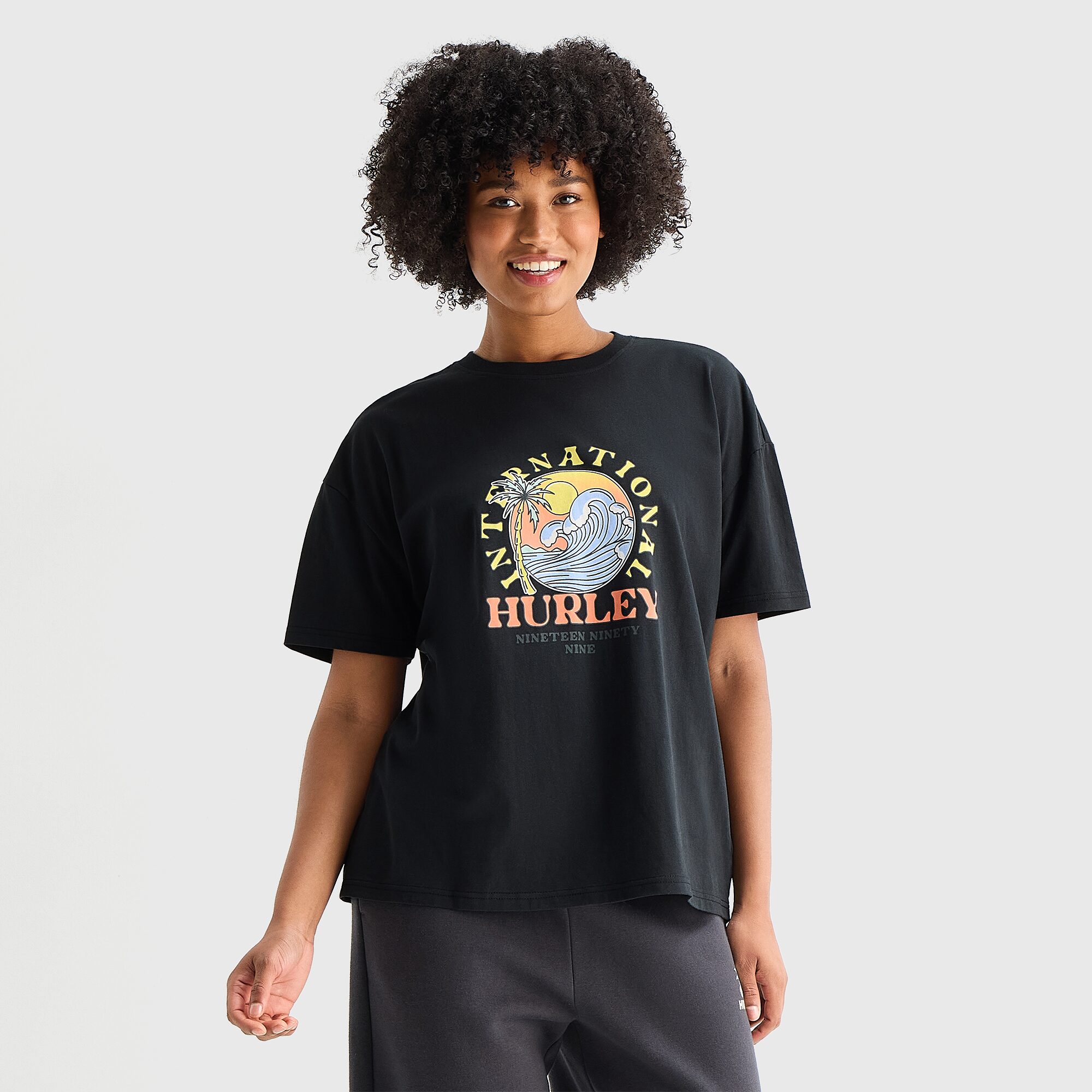 Hurley Womens Juniors Crew Neck Short Sleeve Loose Fit Graphic T-Shirt