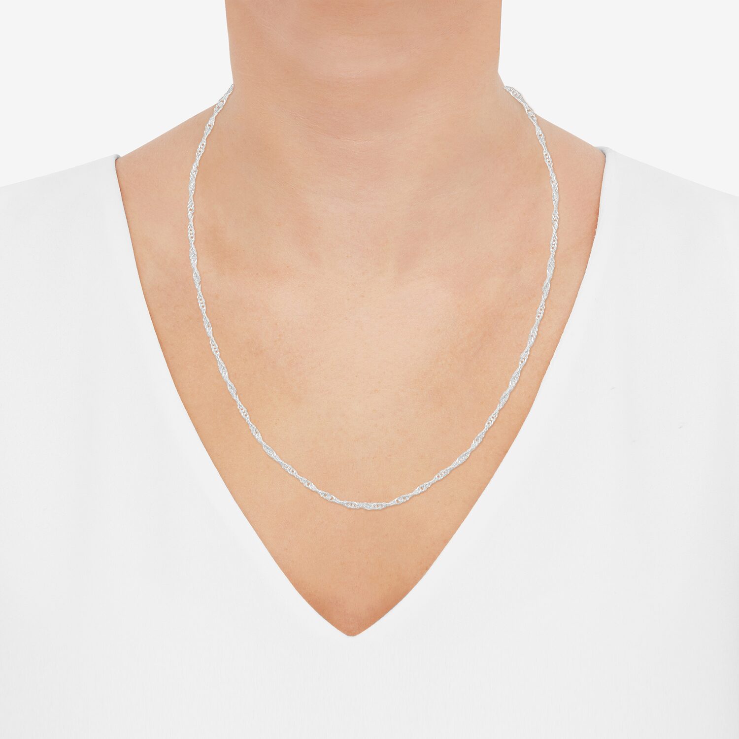 Womens Sterling Silver 24 Inch Singapore Chain Necklace