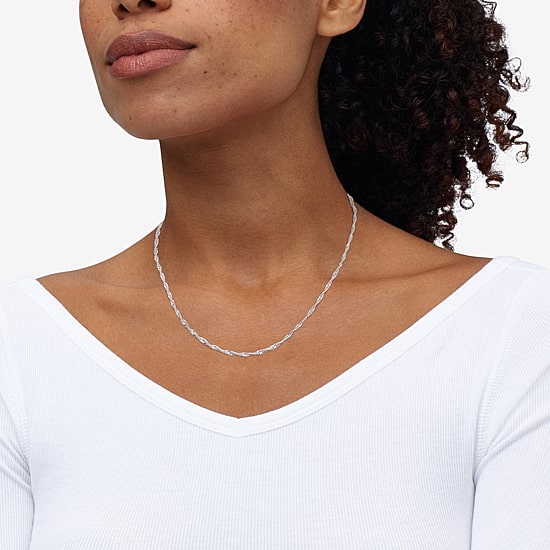 Womens Sterling Silver 16 Inch Singapore Chain Necklace