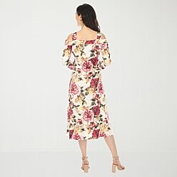 jcpenney maternity formal dresses I promise I didnt go into @jcpenney looking for maternity clothes but I  saw this dress and I had to have it plus a few other looks Comment SHOP  or NEED for links. , Head to the link in my bio to