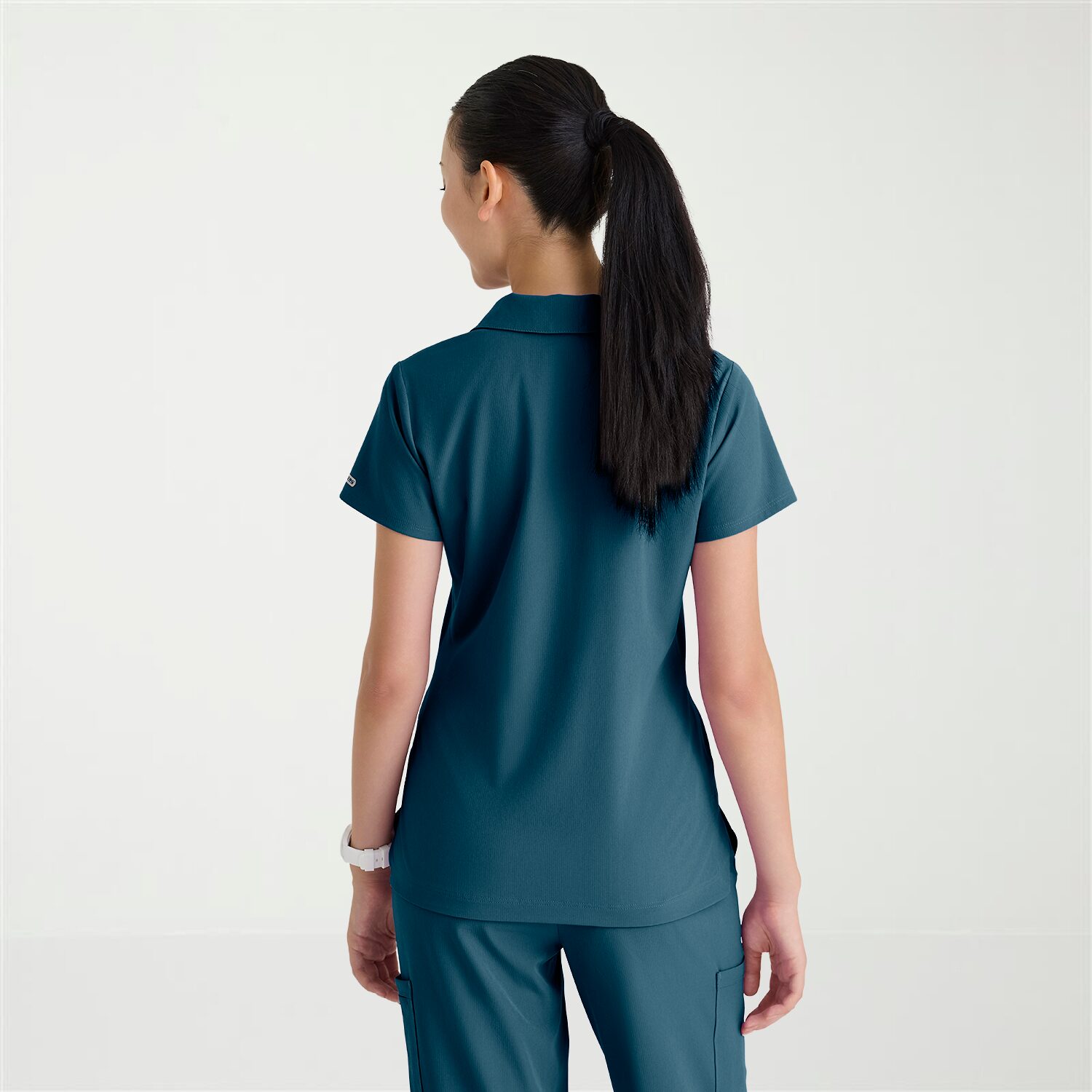Skechers Skt302 Honor 3-Pocket Slim Fit Womens Plus Short Sleeve Stretch Fabric Moisture Wicking Scrub Top