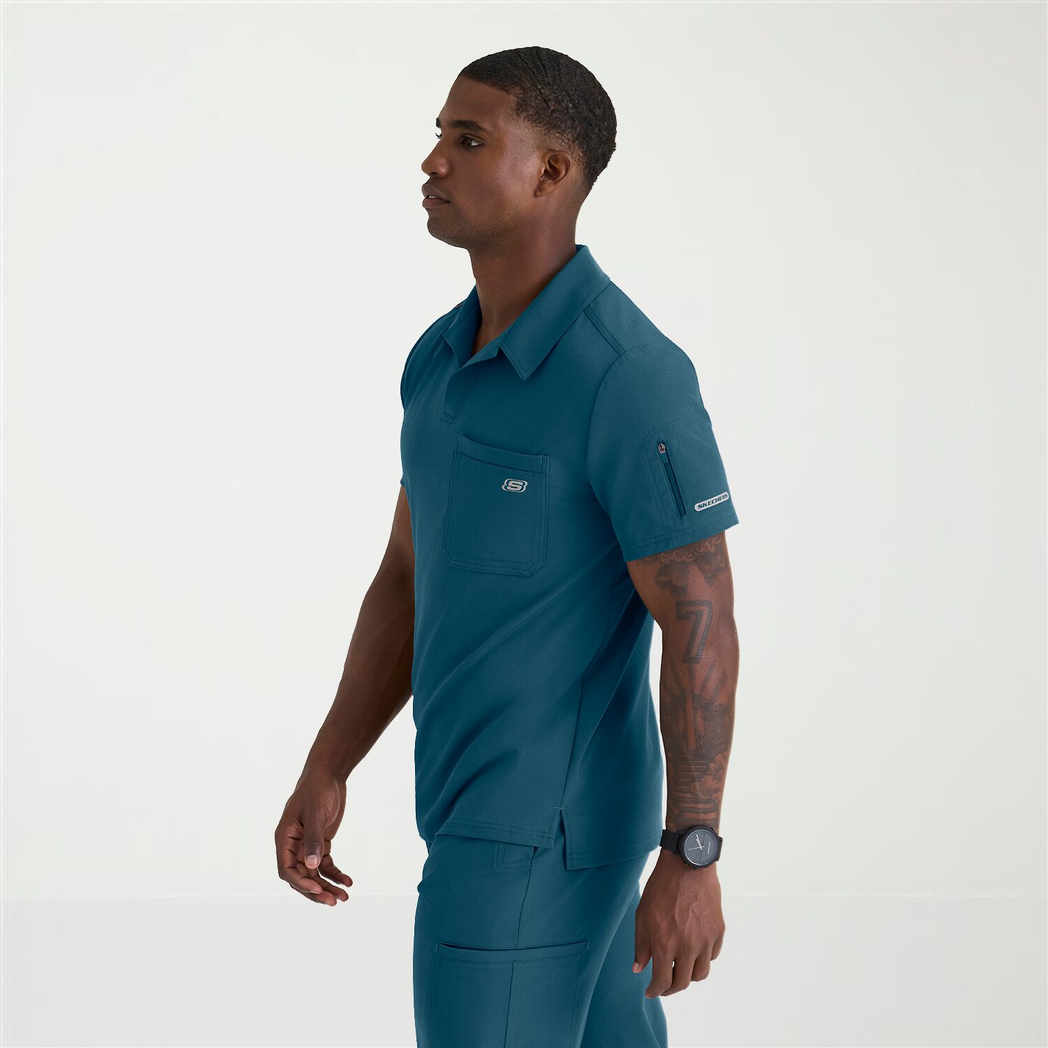Skechers Skt305 Merit 3-Pocket Slim Fit Mens Big Short Sleeve Stretch Fabric Moisture Wicking Scrub Top
