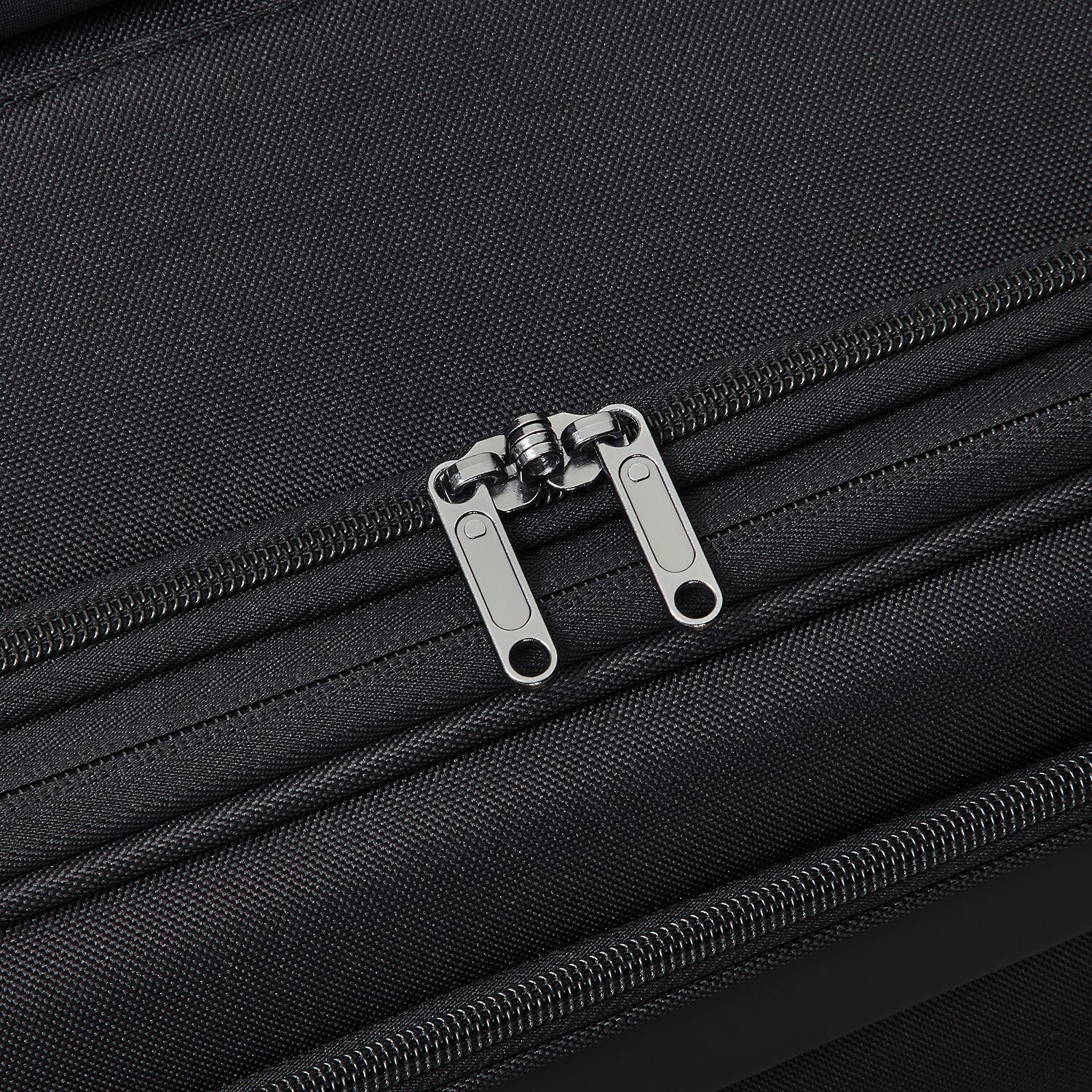 Delsey Paris Sky Max 3.0 27" Softside Expandable Spinner Luggage