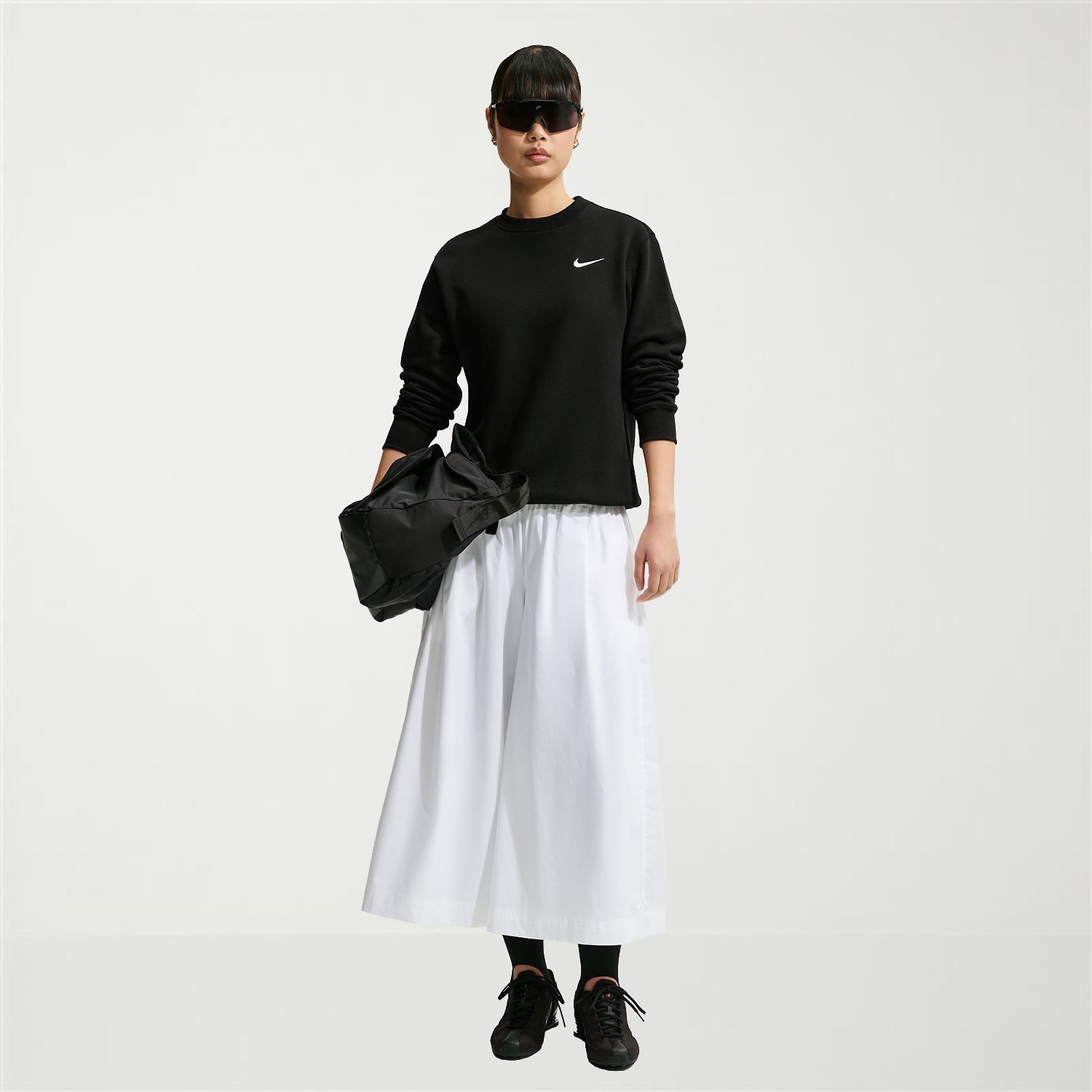 Nike Womens Crew Neck Long Sleeve Sweatshirt