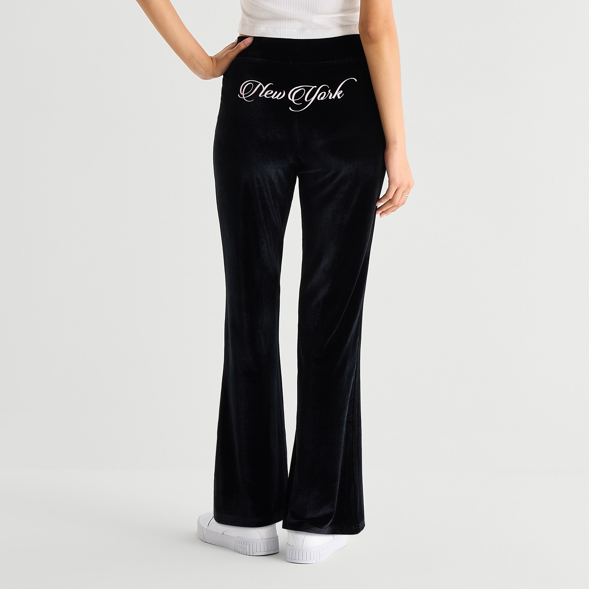 Forever 21 Womens Juniors Flare Mid Rise Sweatpant