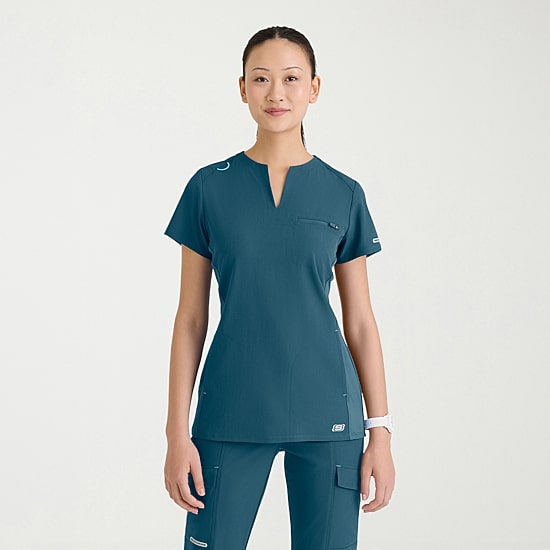 Skechers Skt312 Reward 3-Pocket Slim Fit Womens V Neck Short Sleeve Stretch Fabric Moisture Wicking Scrub Top