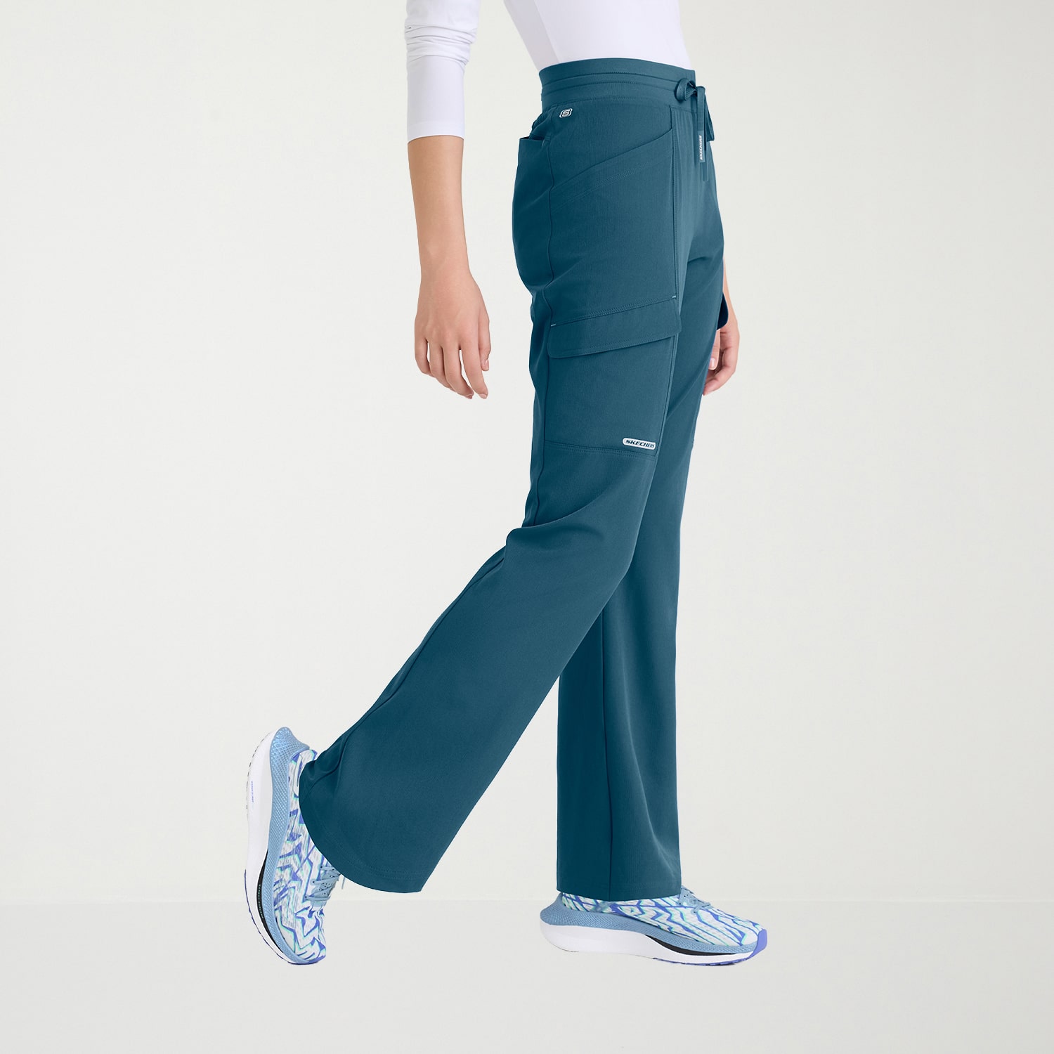 Skechers Skp733 Reward 5-Pocket High Rise Fit & Flare Leg Womens Plus Tall Stretch Fabric Moisture Wicking Scrub Pant