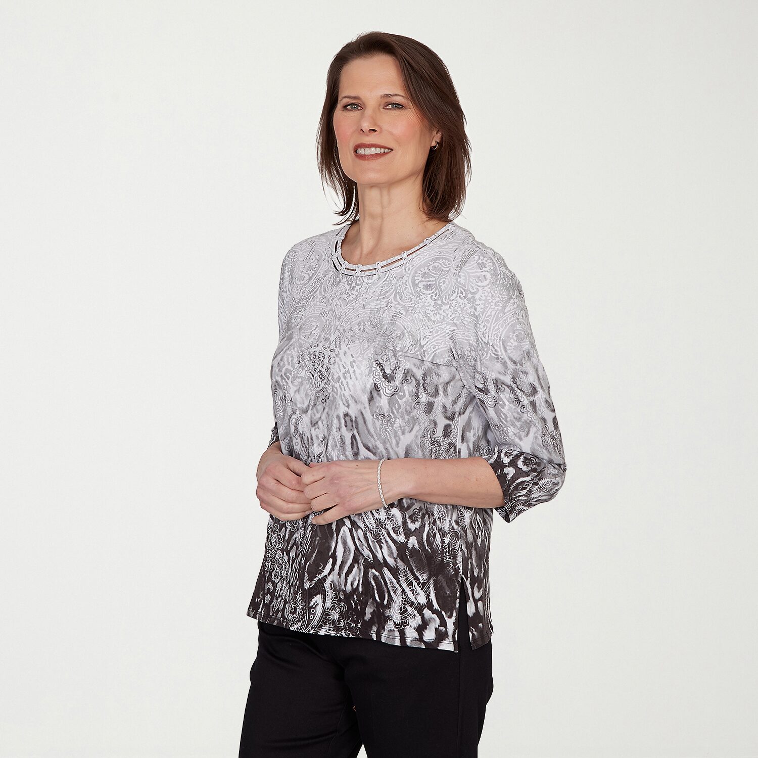 Alfred Dunner Womens Crew Neck 3/4 Sleeve T-Shirt