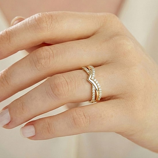 (F / Vs2) Womens 6MM 1/4 CT. T.W. Lab Grown White Diamond 10K Gold Wedding Band