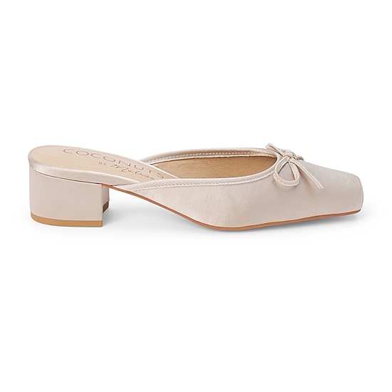 COCONUTS BY Matisse Geneva Womens Square Closed Toe Mules