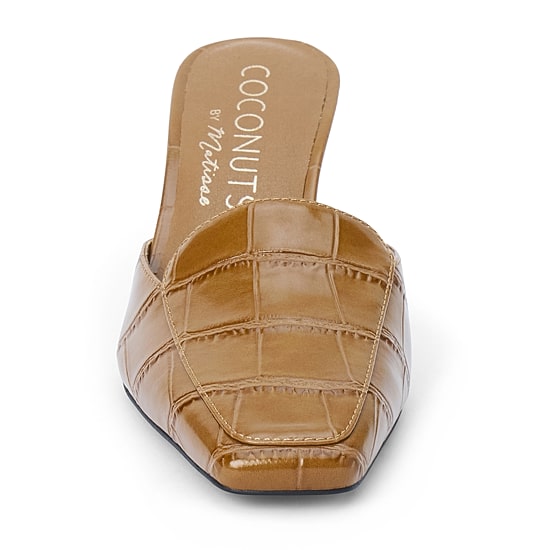 COCONUTS BY Matisse Davey Womens Square Closed Toe Mules