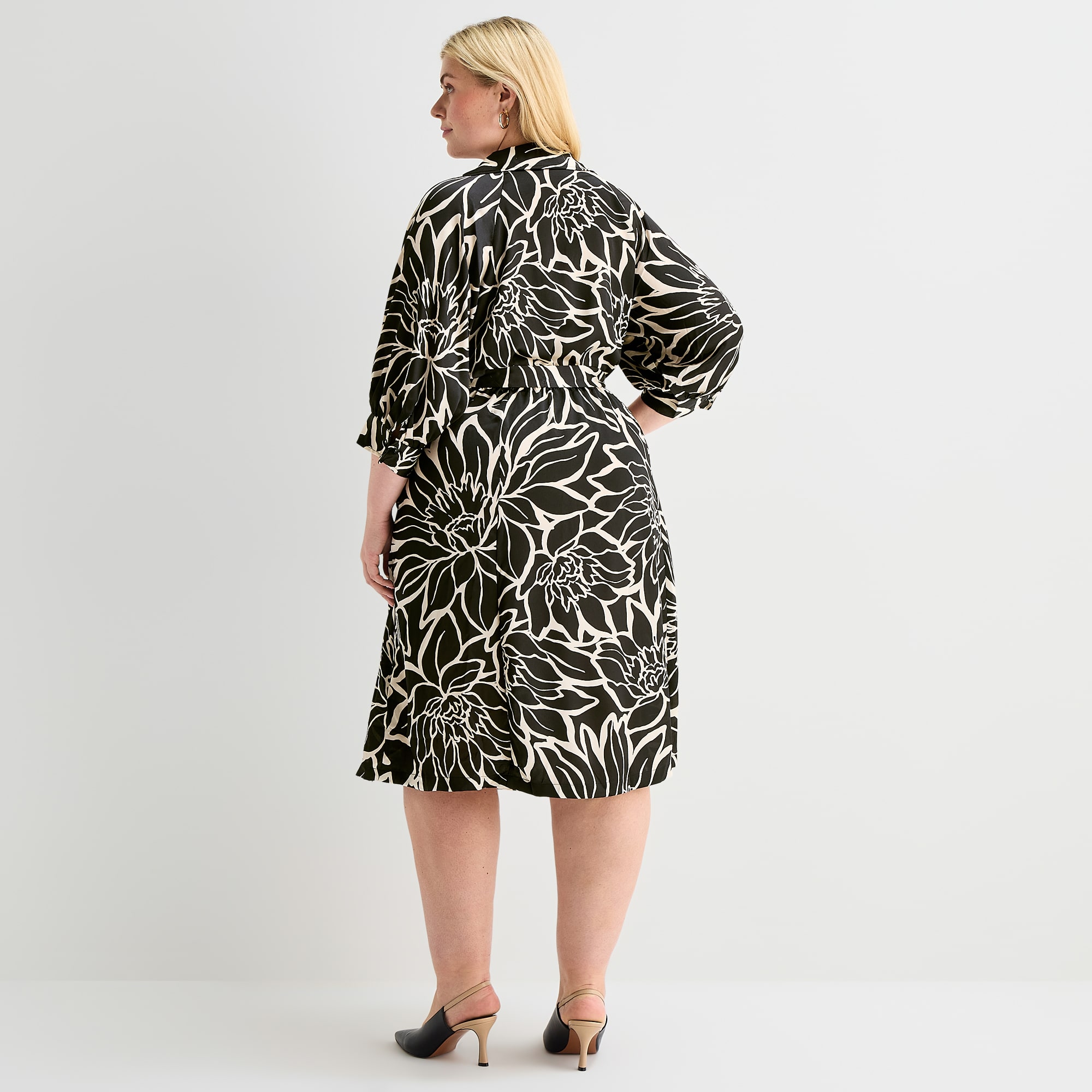 Sandra Darren Womens Plus Midi V Neck 3/4 Sleeve Cuffed Floral Fit + Flare Dress