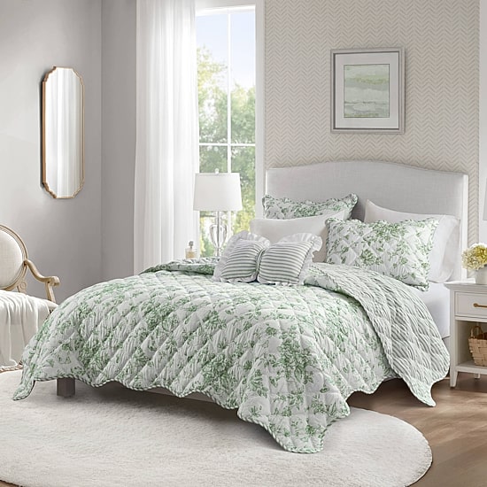 Madison Park Essentials Colette Floral Reversible With Decorative Pillow Reversible Quilt Set