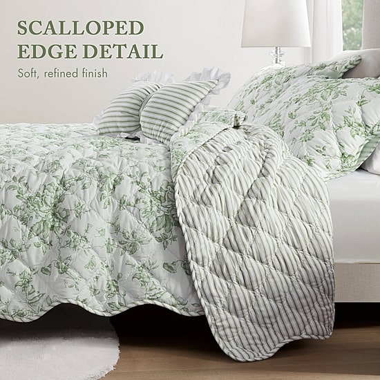 Madison Park Essentials Colette Floral Reversible With Decorative Pillow Reversible Quilt Set