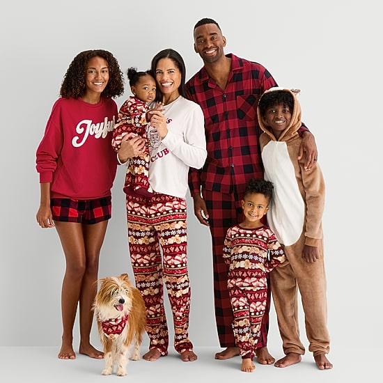 North Pole Trading Co. Mens Fleece Long Sleeve 2-pc. Matching Family Pajama Set