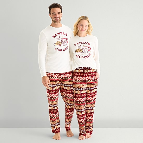 North Pole Trading Co. Unisex Adult Crew Neck Long Sleeve 2-pc. Pajama Set