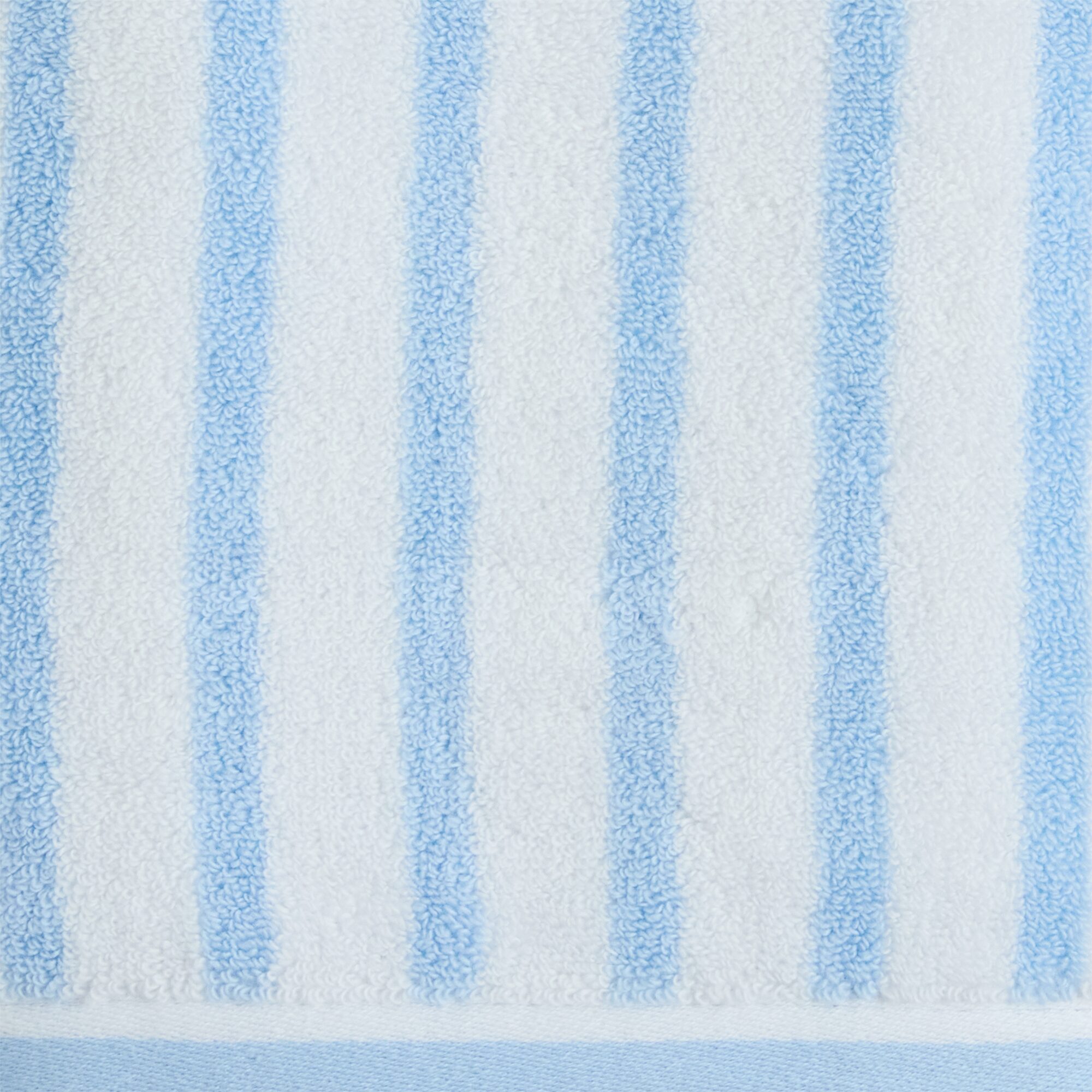 Liz Claiborne Signature Plush Stripe Bath Towel