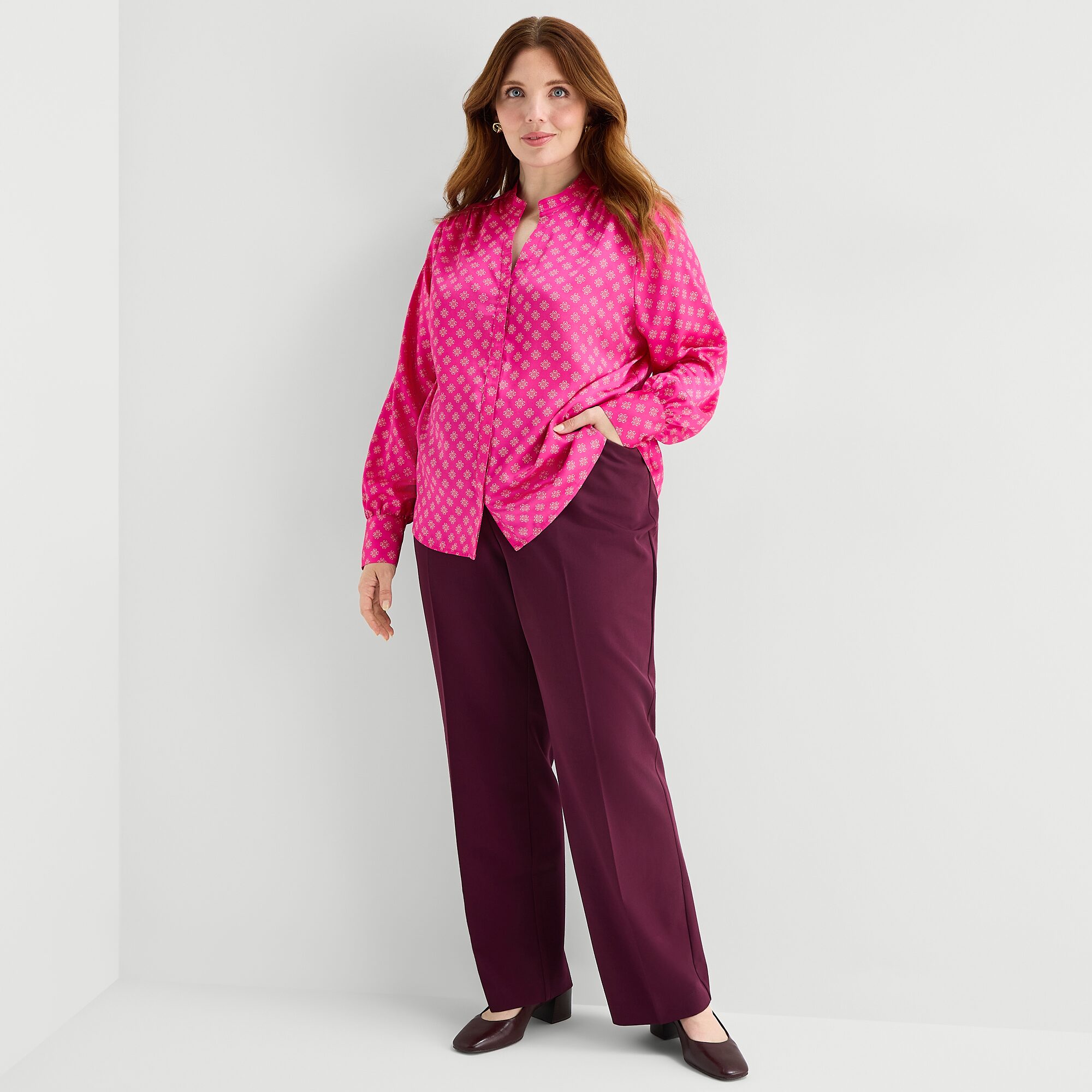 Liz Claiborne Womens Plus Split Crew Neck Long Sleeve Blouse