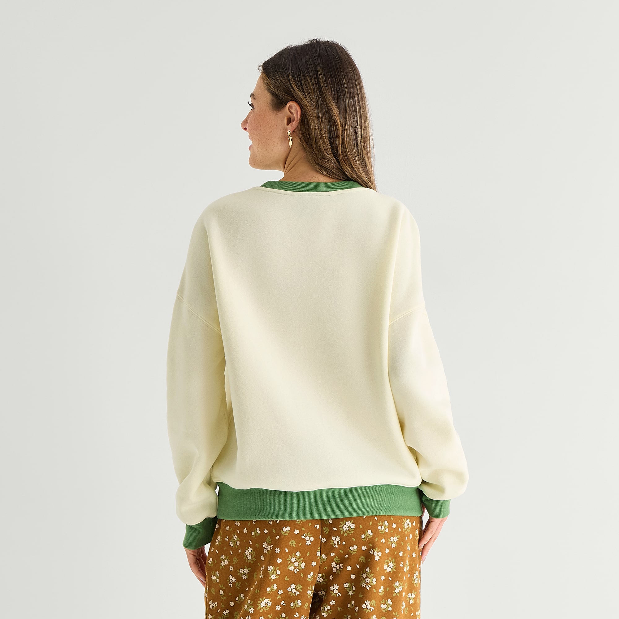 Pooh Crew Fleece Womens Juniors Neck Long Sleeve Winnie The Sweatshirt