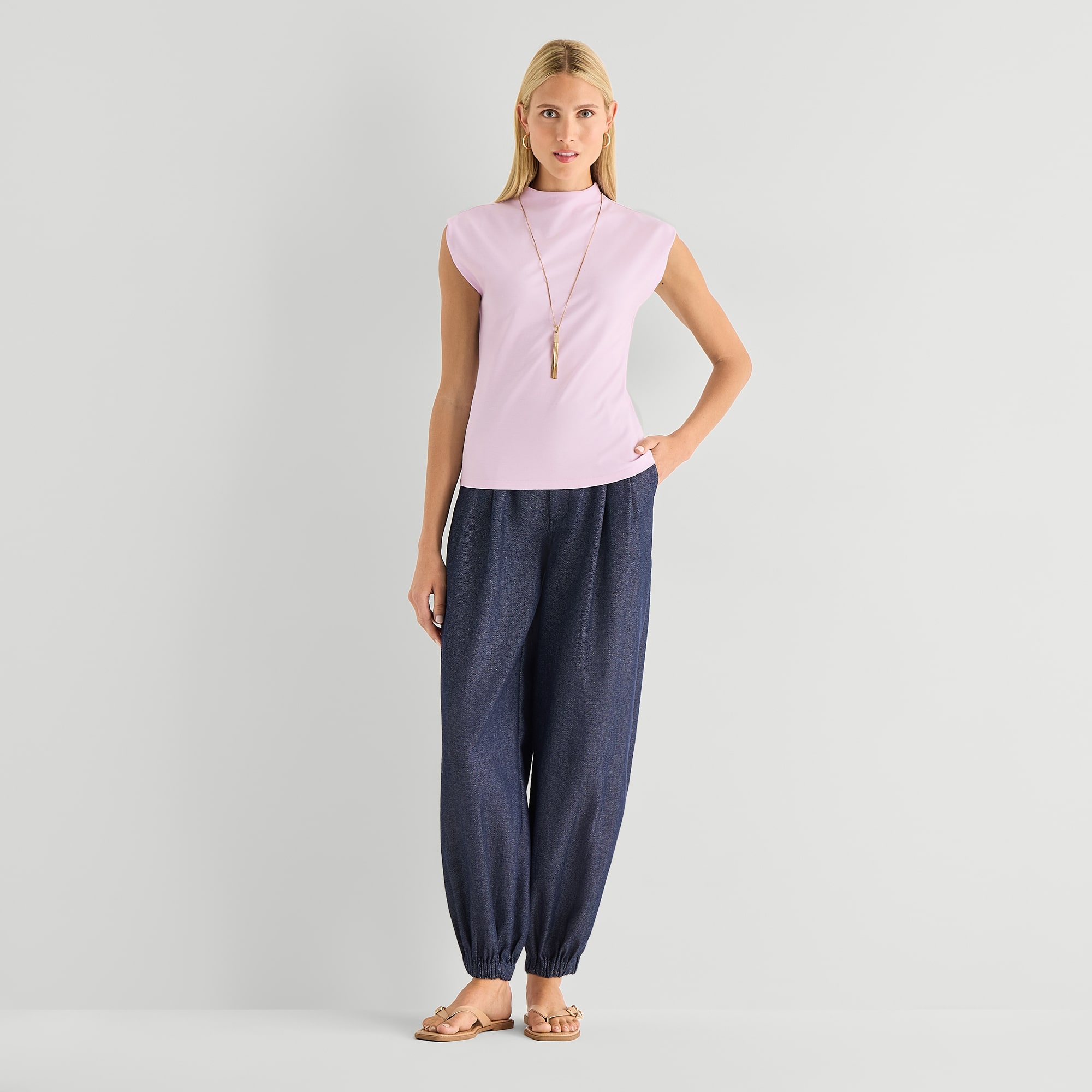 Worthington Womens Sleeveless Mock Neck Top