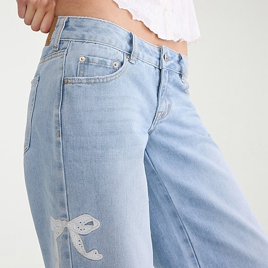 AEROPOSTALE Womens Juniors Mid Rise Wide Leg Jean