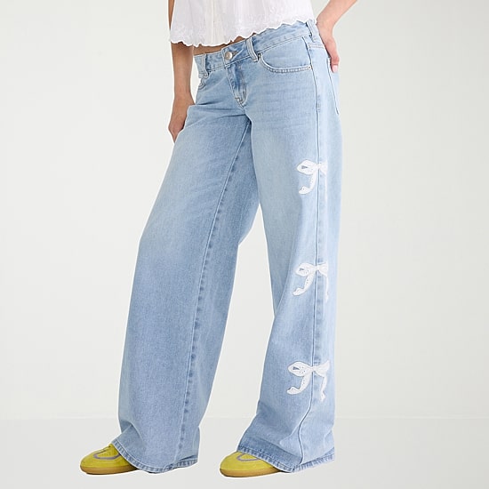 AEROPOSTALE Womens Juniors Mid Rise Wide Leg Jean
