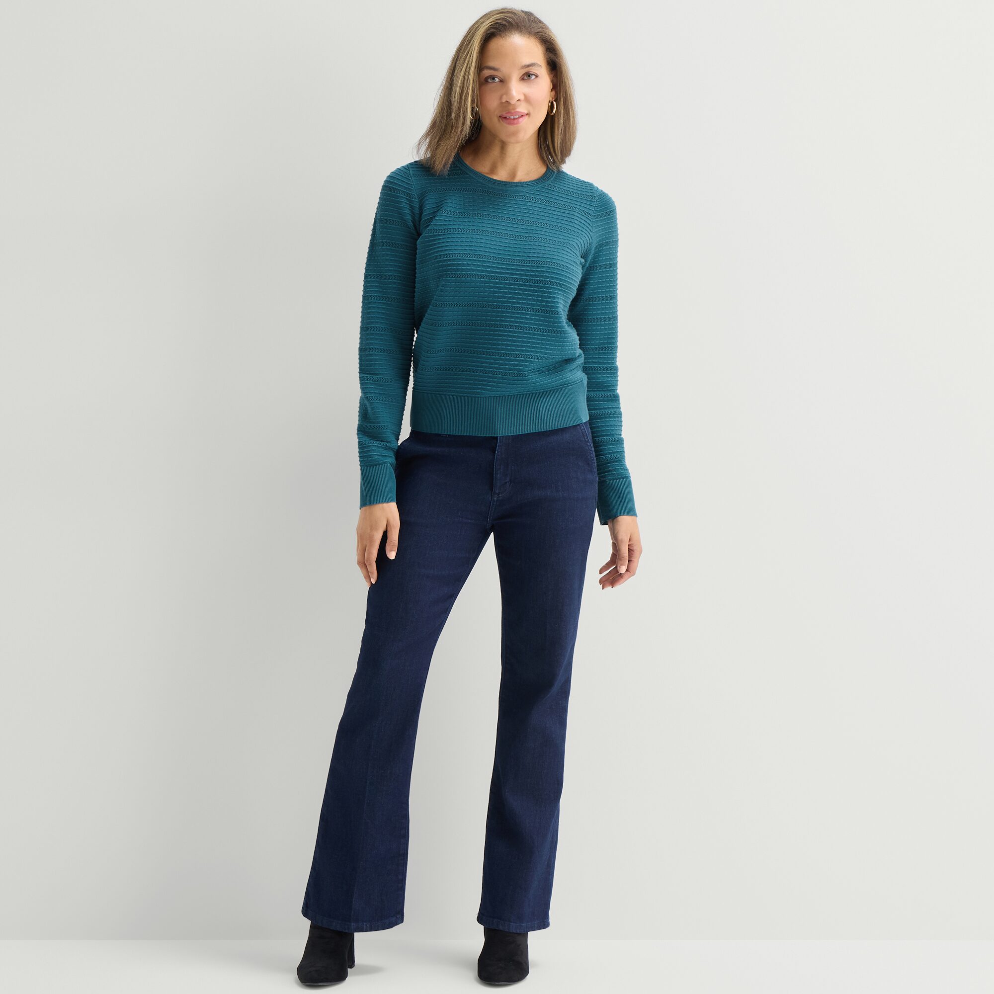 Liz Claiborne Womens Crew Neck Long Sleeve Pullover Sweater