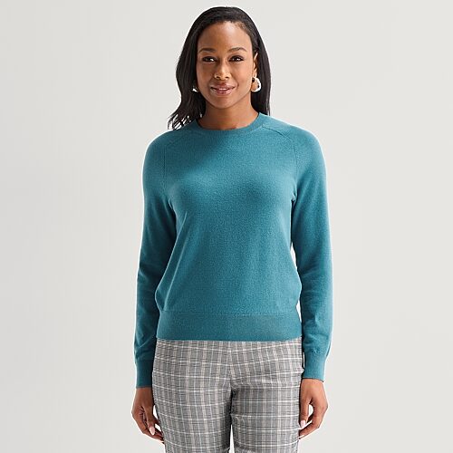 Liz Claiborne Luxe Womens Crew Neck Long Sleeve Pullover Sweater In Blue