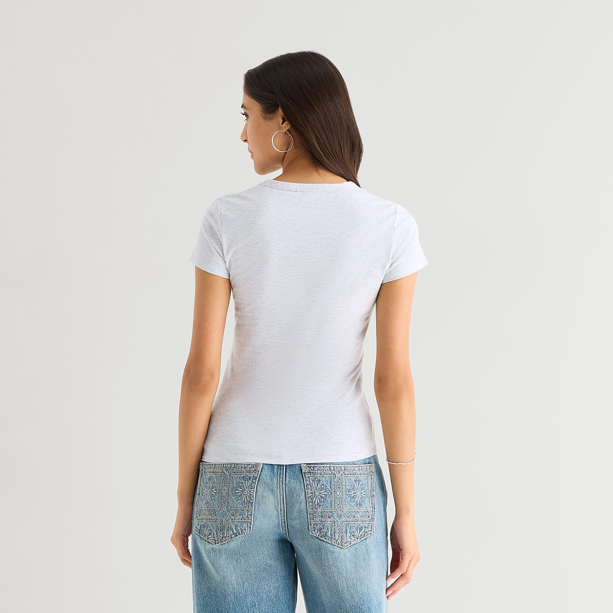 Forever 21 Womens Juniors Round Neck Short Sleeve Regular Fit Graphic T-Shirt