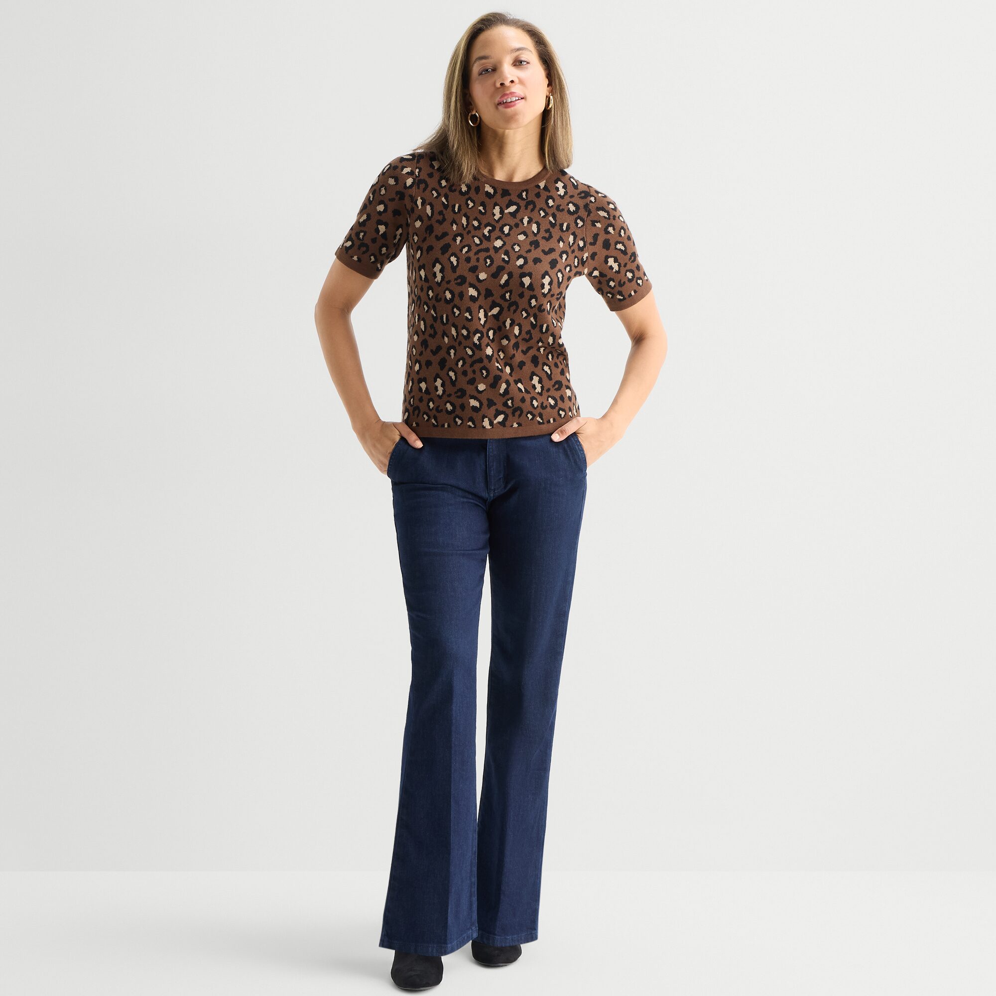 Liz Claiborne Womens Crew Neck Short Sleeve Pullover Sweater