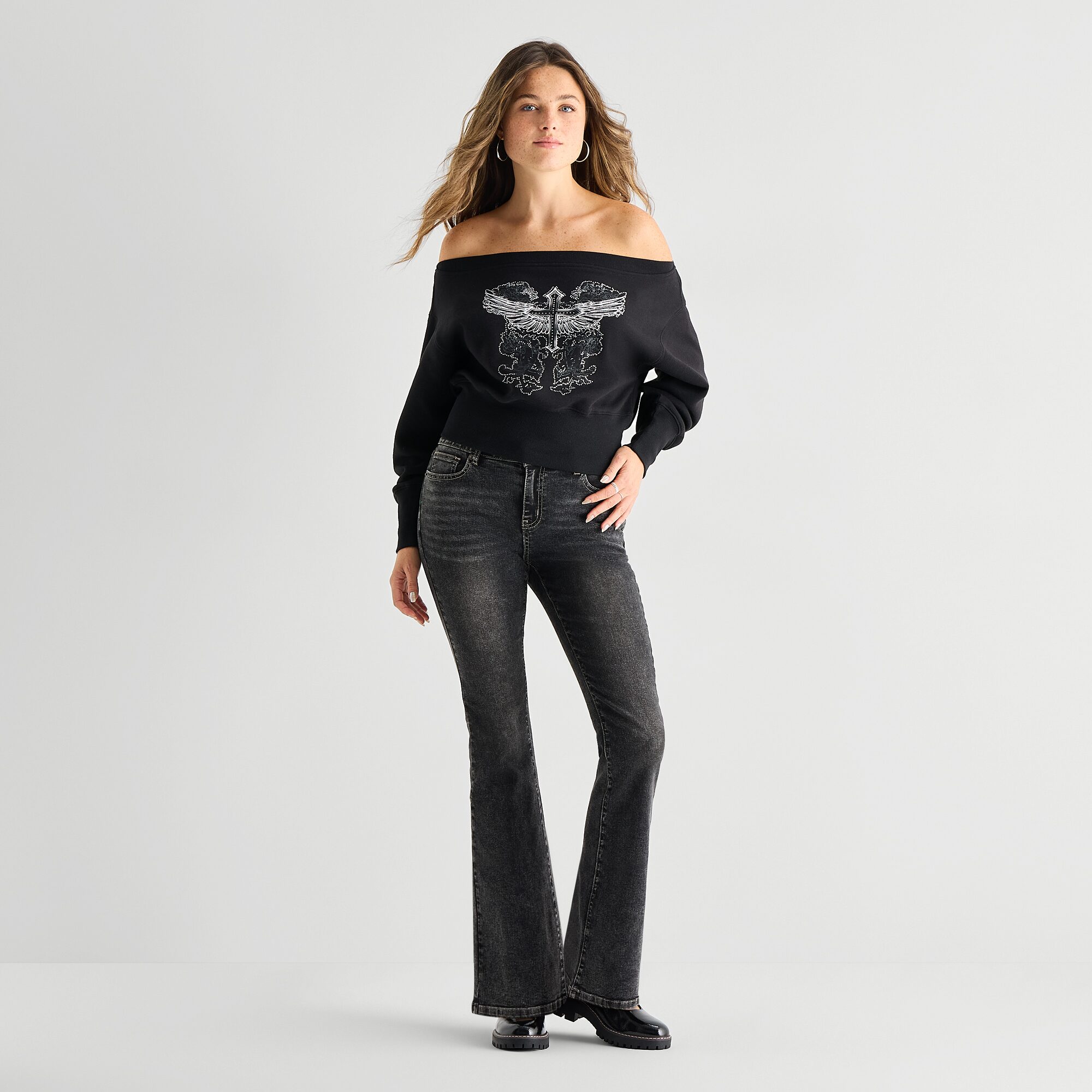 Forever 21 Womens Juniors Asymmetrical Neck Long Sleeve Sweatshirt