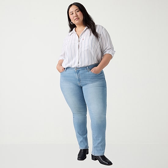 Levi's® Womens Plus Classic Straight Jean