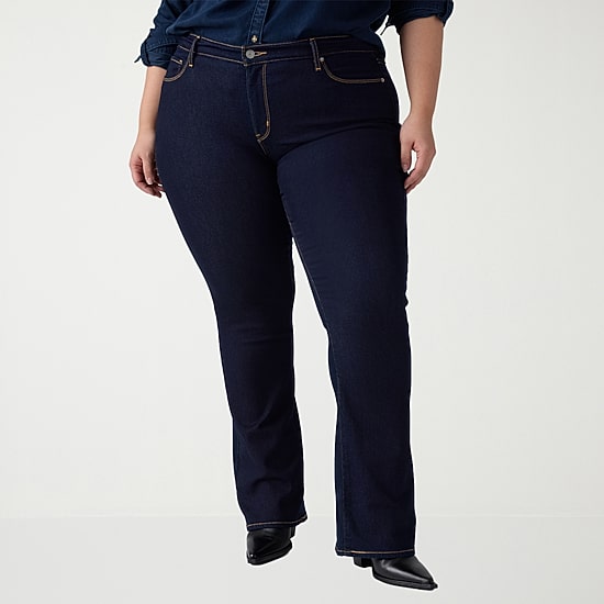 Levi's® Womens Plus Mid Rise Classic Bootcut Jean