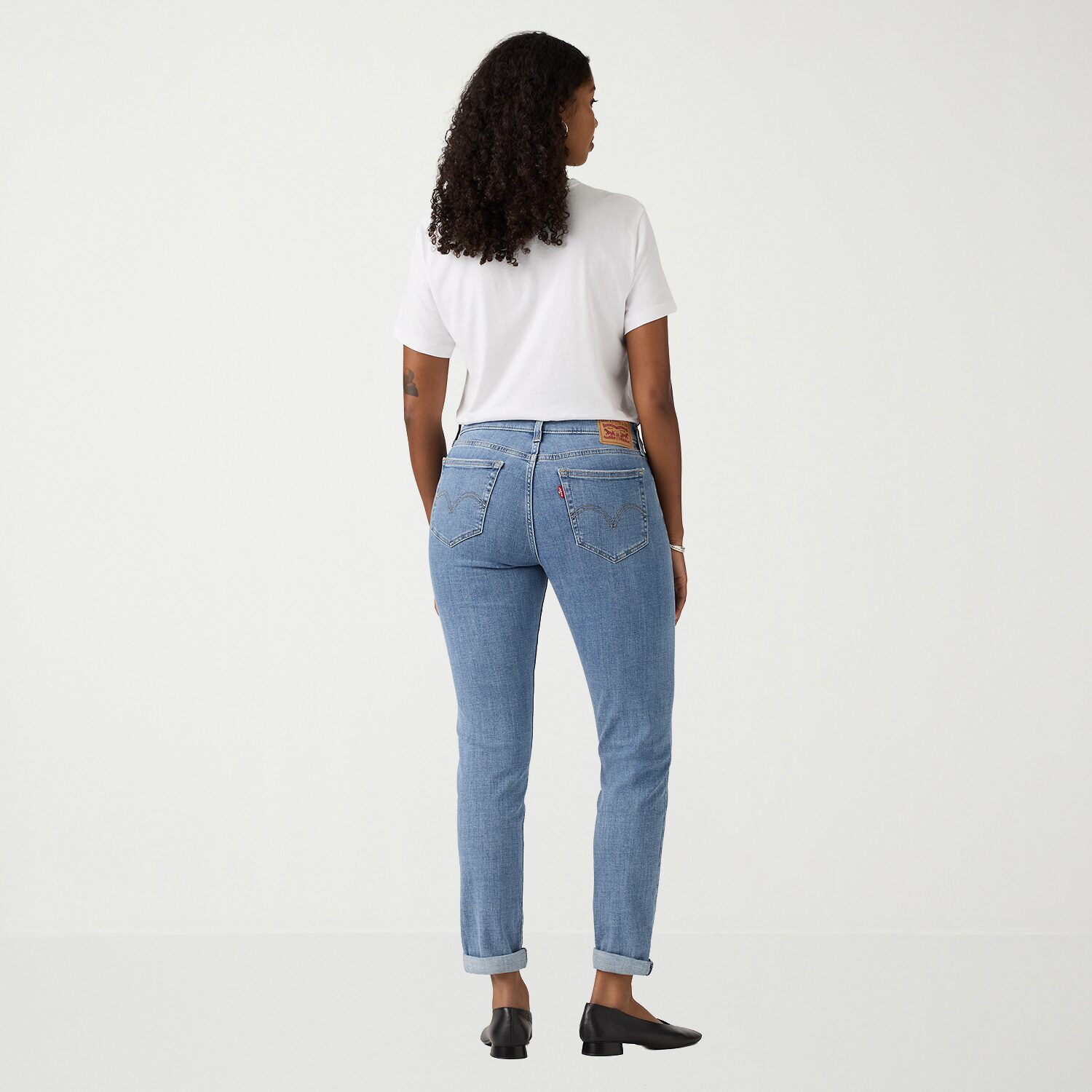 Levi's® Womens Mid Rise Relaxed Fit Tapered Leg Boyfriend Jean