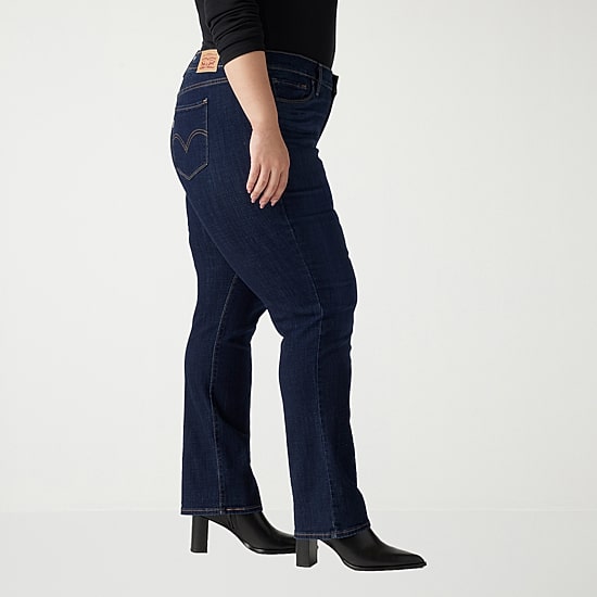 Levi's® Womens Plus Classic Straight Jean