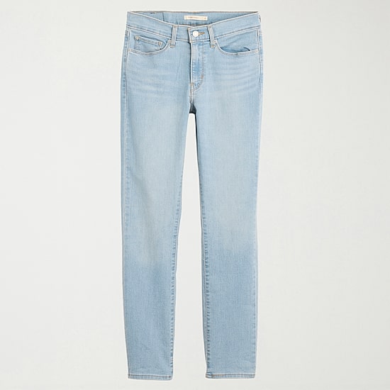 Levi's® Womens Mid Rise Classic Straight Jean