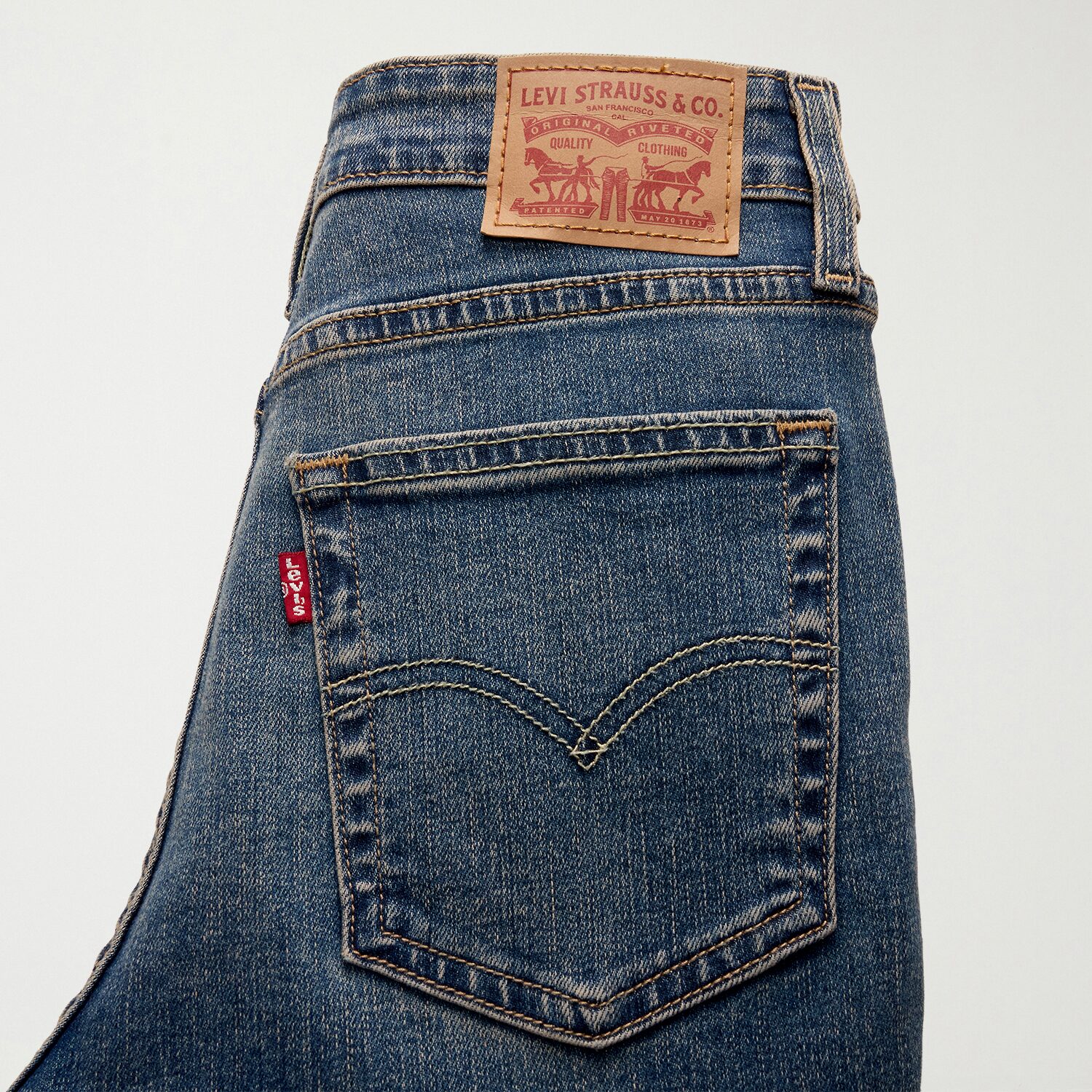 Levi's® Womens 725™ High Rise Bootcut Jean