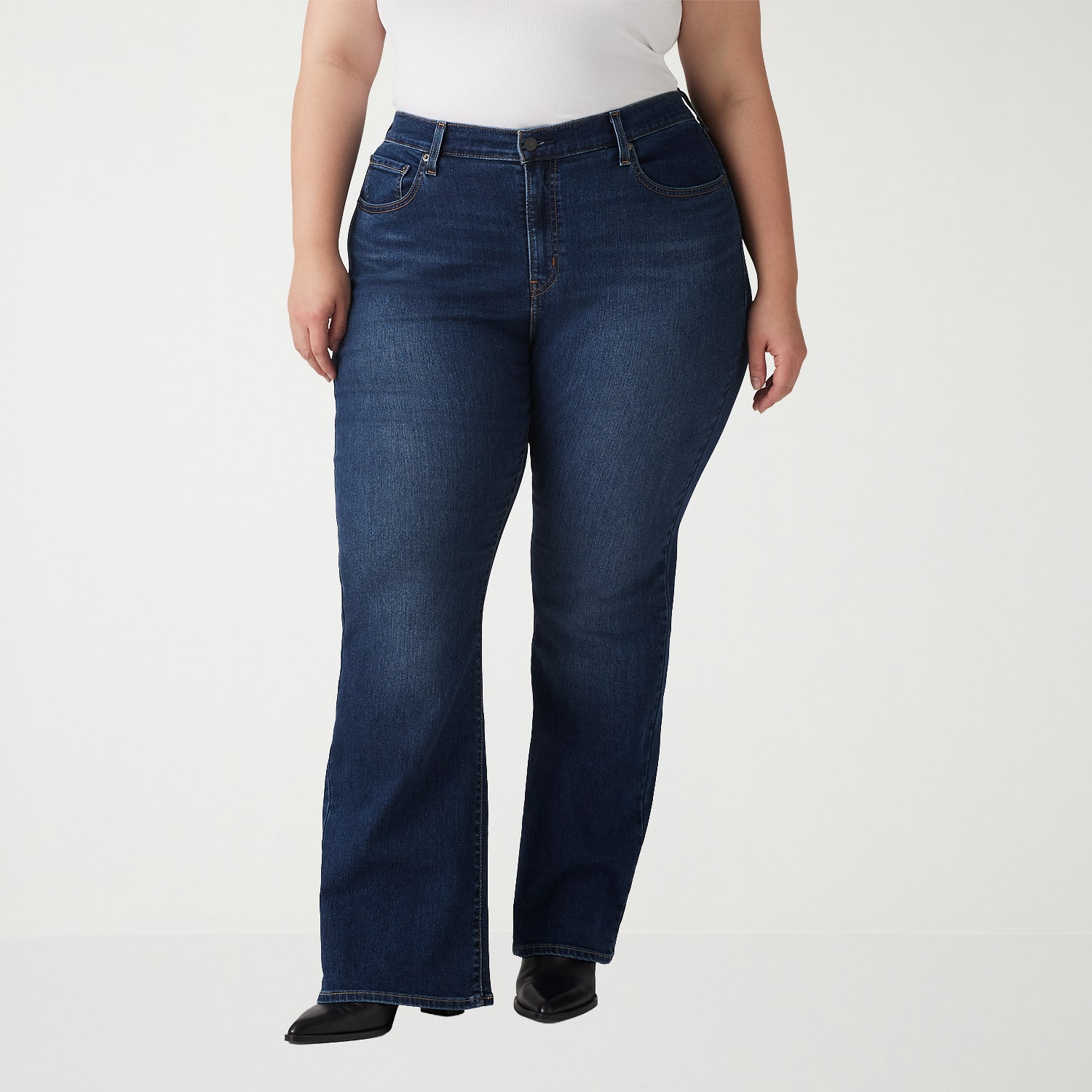 Levi's® Women’s Plus 725™ High Rise Bootcut Jeans