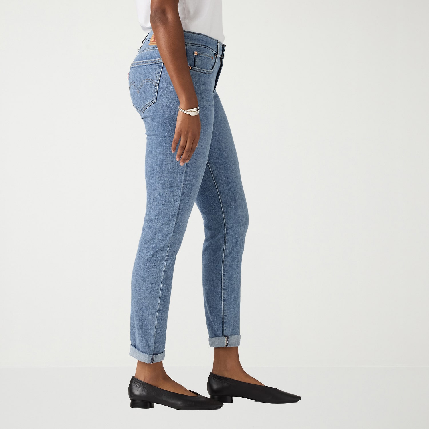 Levi's® Womens Mid Rise Relaxed Fit Tapered Leg Boyfriend Jean