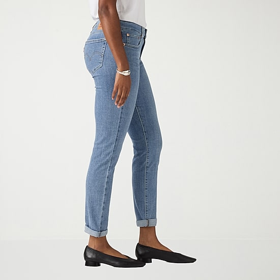 Levi's® Womens Mid Rise Boyfriend Jean