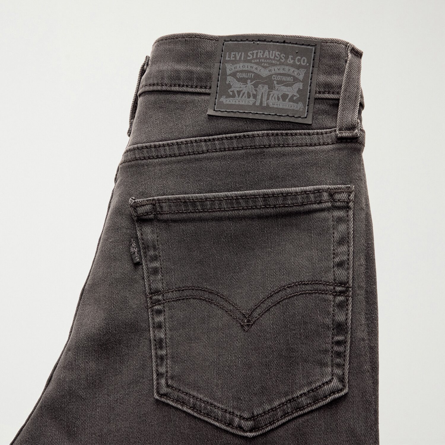 Levi's® Womens 724™ High Rise Straight Jeans