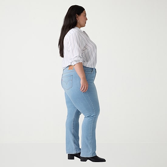 Levi's® Womens Plus Classic Straight Jean