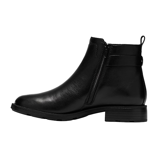 Clarks Womens Adalynn West Block Heel Chelsea Boots