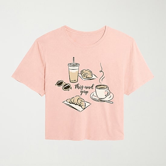 Womens Juniors Crew Neck Short Sleeve Regular Fit Graphic T-Shirt