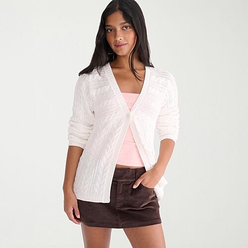 Aéropostale Juniors Womens V Neck Long Sleeve Pullover Sweater In Beige