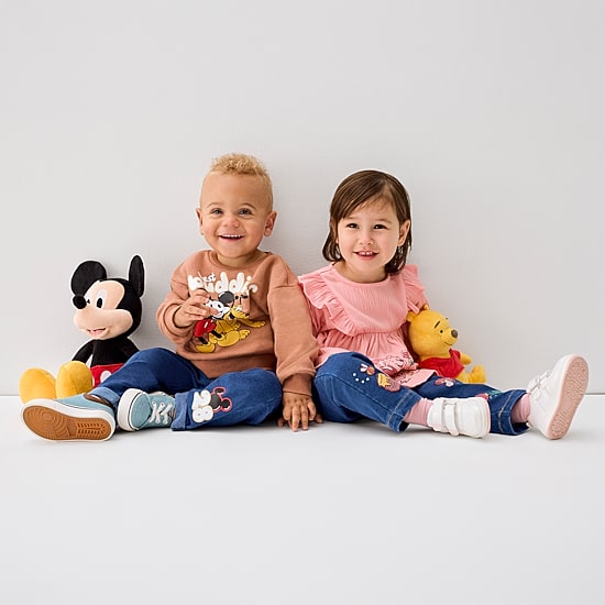 Baby Girls Winnie The Pooh Knit 2-pc. Pant Set
