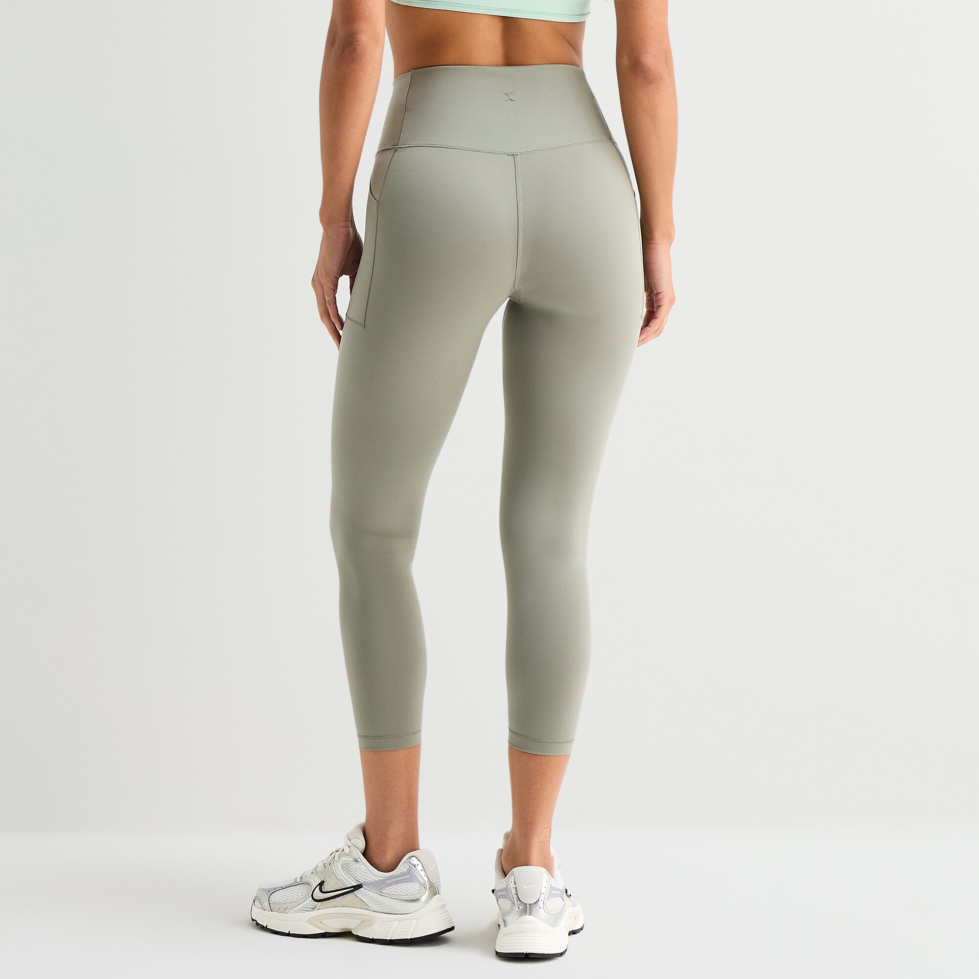 Xersion EverUltra™ Womens High Rise 23" Cropped Legging